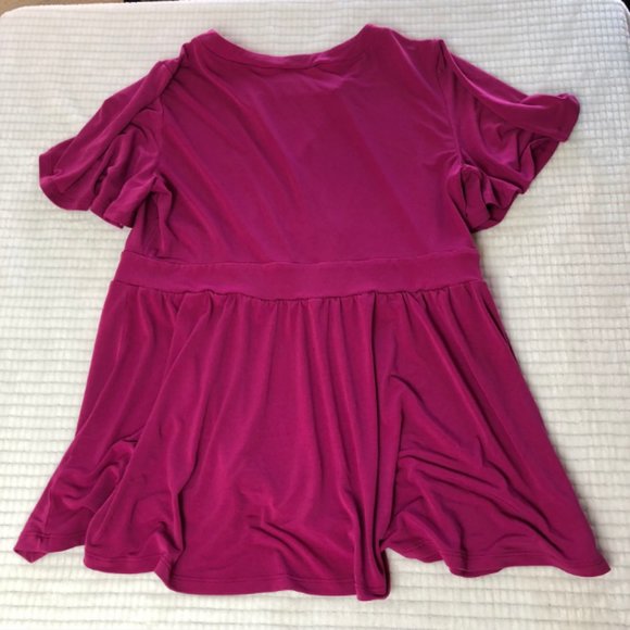 Torrid Pink Keyhole Front Flutter Sleeve Faux Wrap - Picture 6 of 8